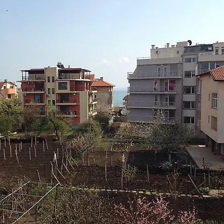 Апартаменти 